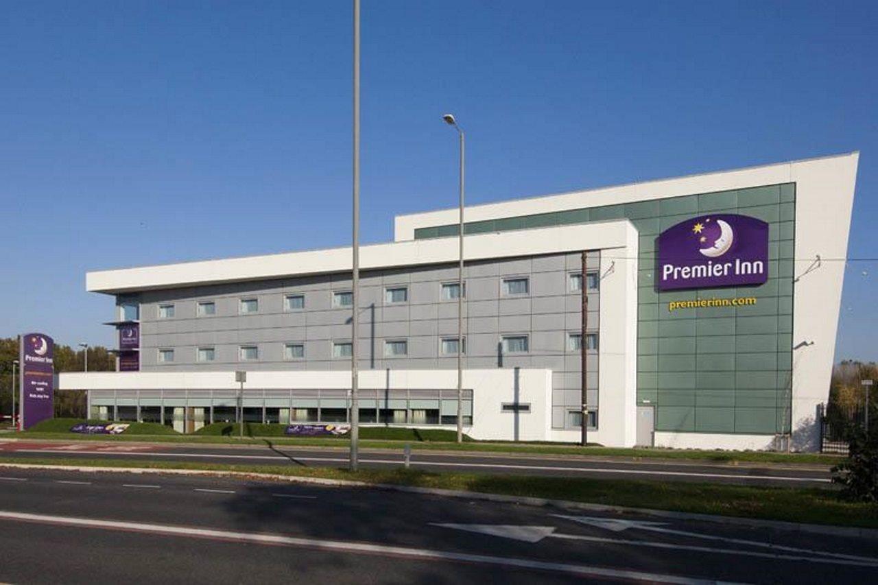 Premier Inn Liverpool John Lennon Airport Speke Exteriör bild